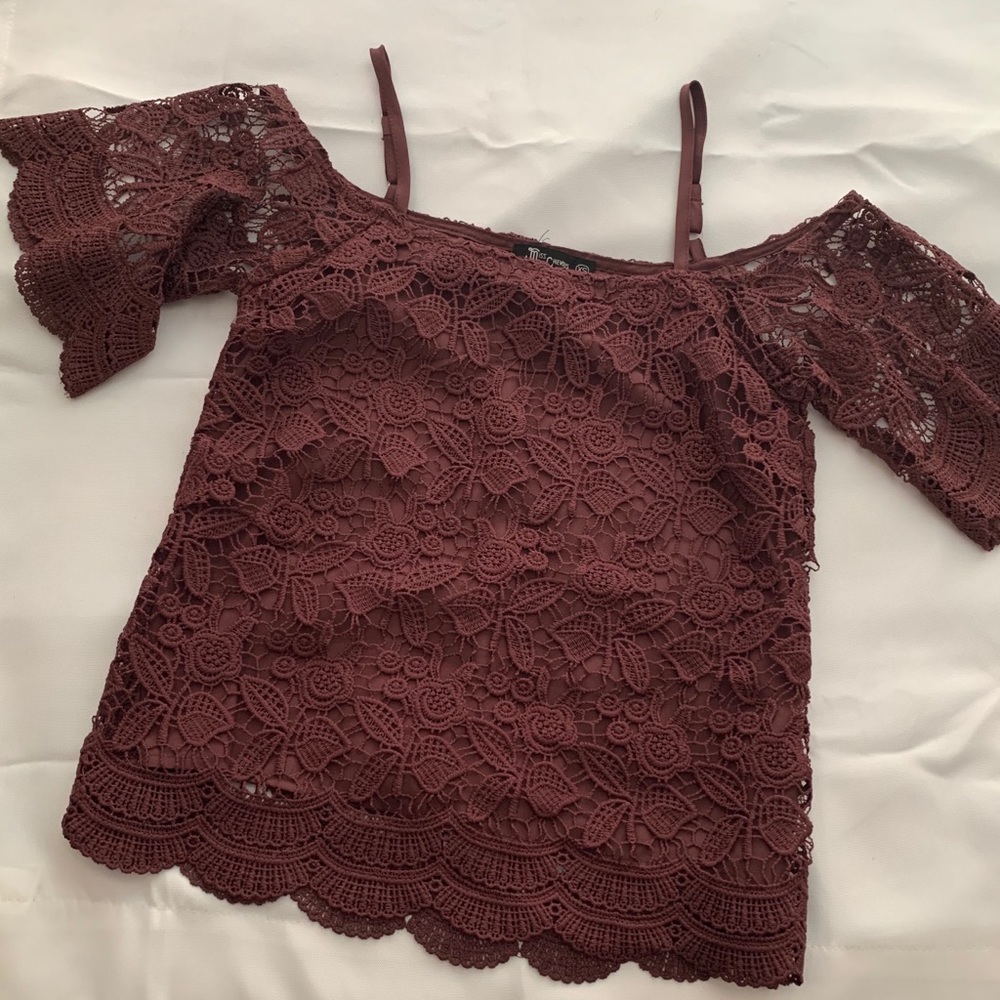 Burgundy shirt , very nice !